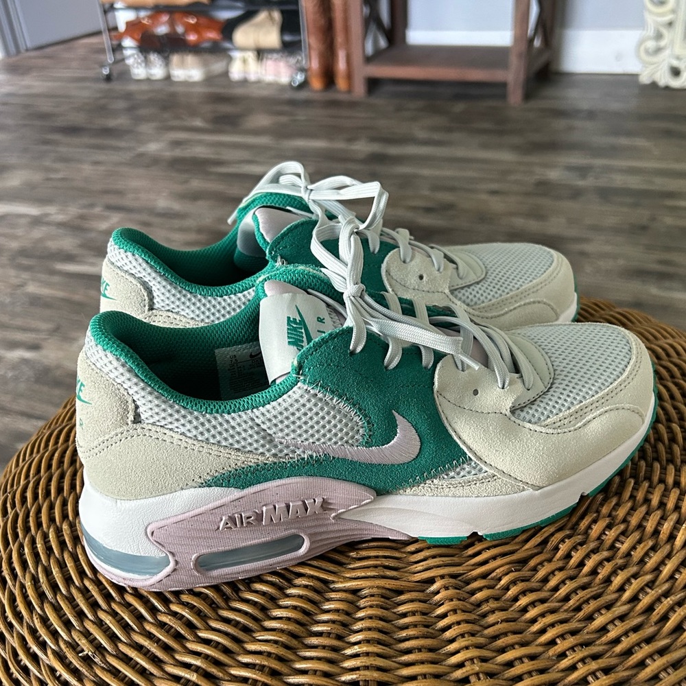 Nike air max